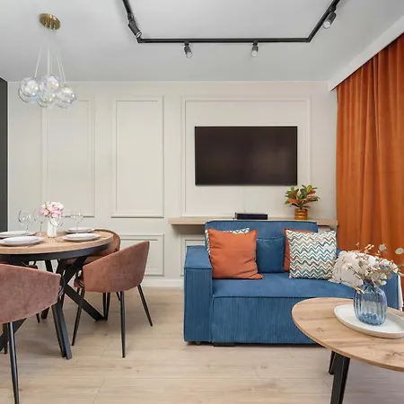 Family With Balcony, Air Conditioning And Parking By Renters Prestige Διαμέρισμα Βρότσλαβ