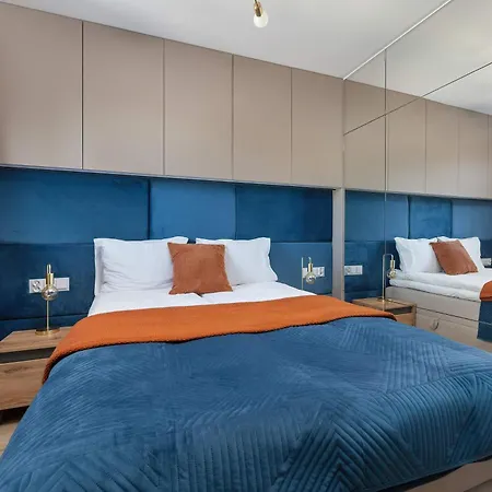 Family With Balcony, Air Conditioning And Parking By Renters Prestige Διαμέρισμα Βρότσλαβ